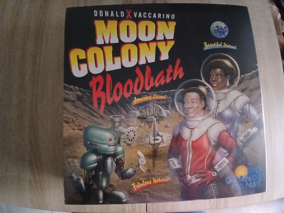 Jogo de tabuleiro Moon Colony novo e selado