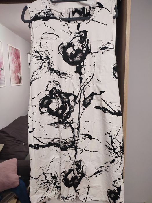 Sukienka codzienna rozmiar 42/44