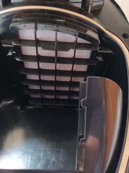 Aspirador Hoover Sprint 1600W - Silent Power