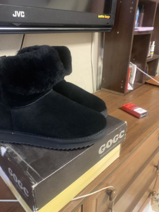 Продам угги полная натуралка