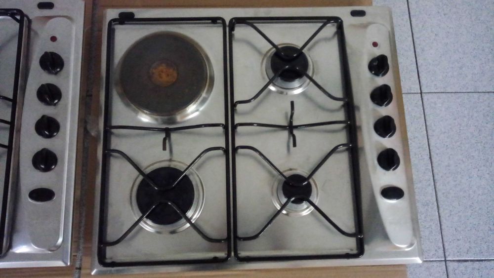 2 placas WHIRLPOOL AKM251/IX (3 bicos a gás + 1 eléctrico)