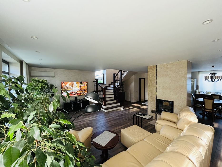 Продаж будинку, Київська об., Білогородка