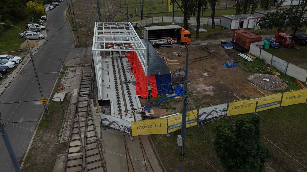 Stan Surowy i Generalne Wykonawstwo Obiektów Przemysłowych i Deweloperskich [budowa]
