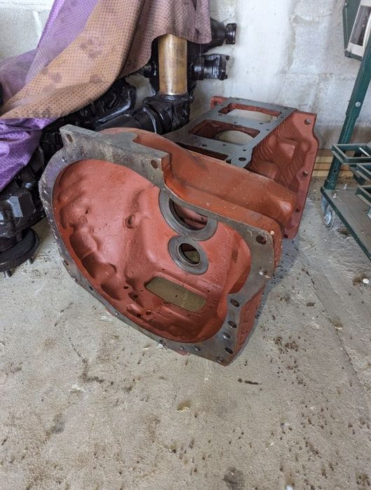 Проміжутка МТЗ 80 82 892 Під погрузчик Промежутка МТЗ 
Ідеальний варіа