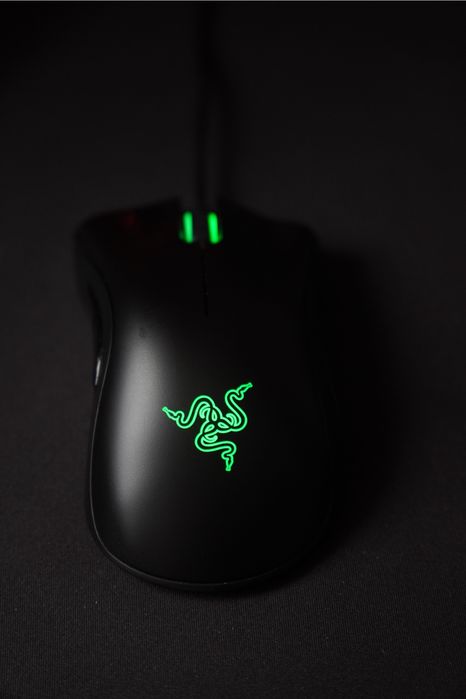 Миша Razer DeathAdder Essential