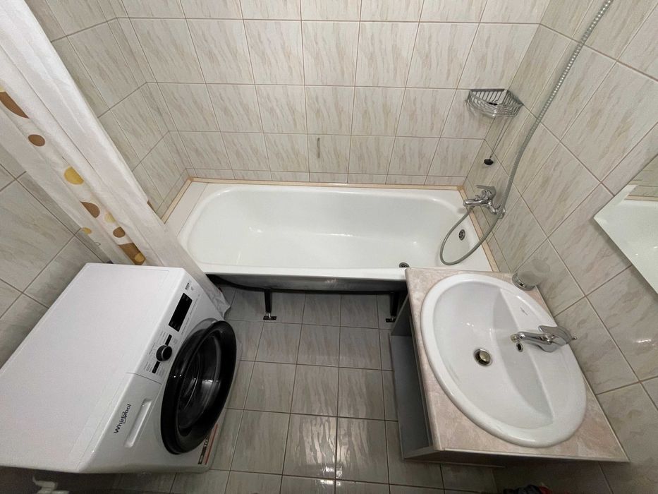 Продам 2к квартиру Ж/М Левобережный, Караван, Мира
