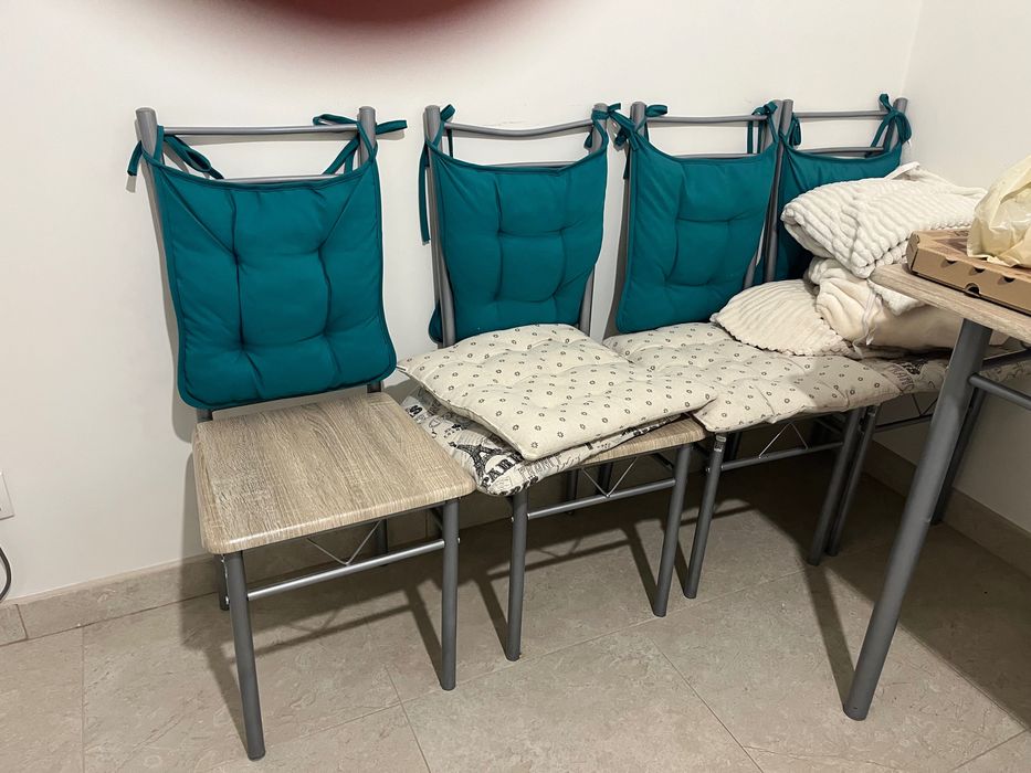 Стільці для кухні