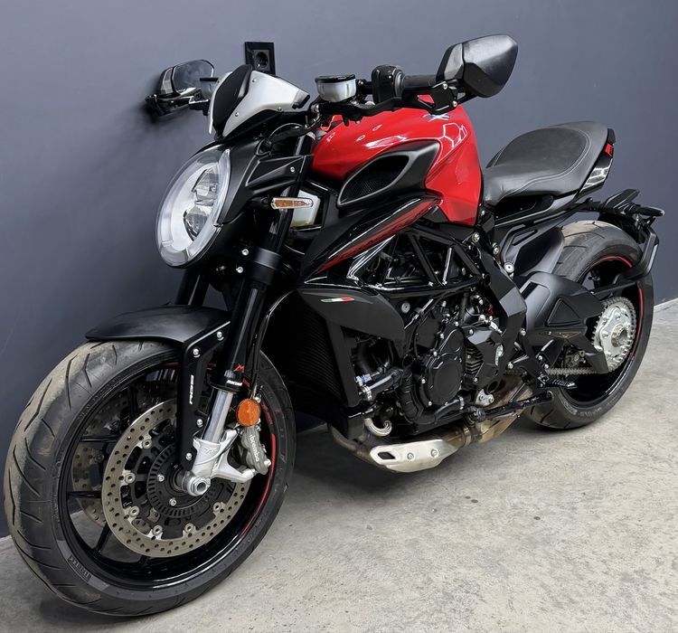 MV Agusta Dragster Rosso 2021