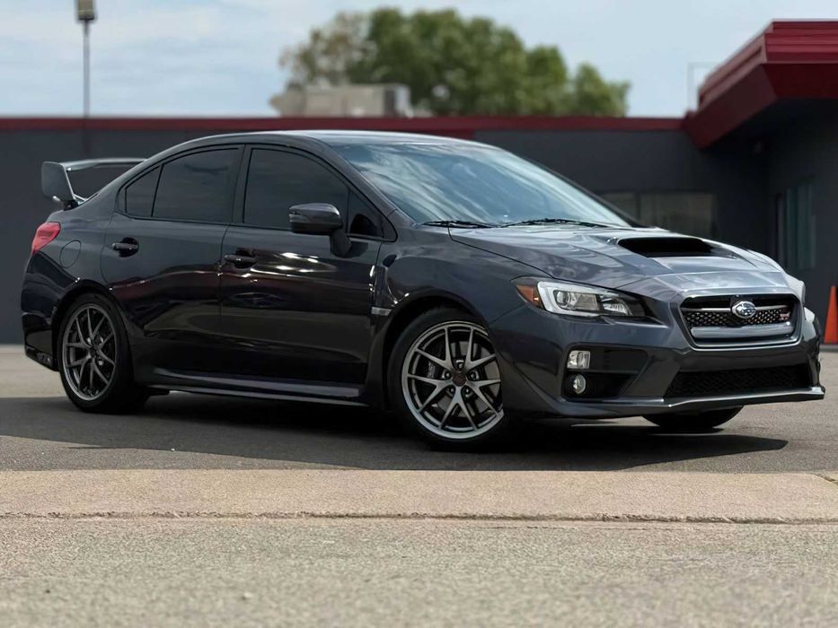 Subaru WRX STI Limited      2017