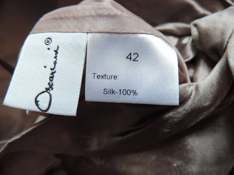 Elegancka jedwabna sukienka