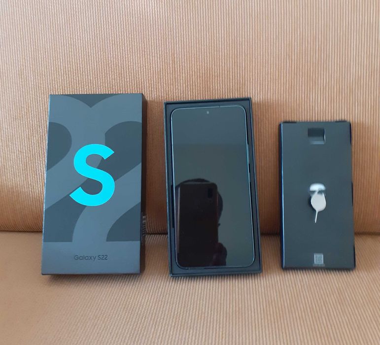 Samsung S22 128 GB green