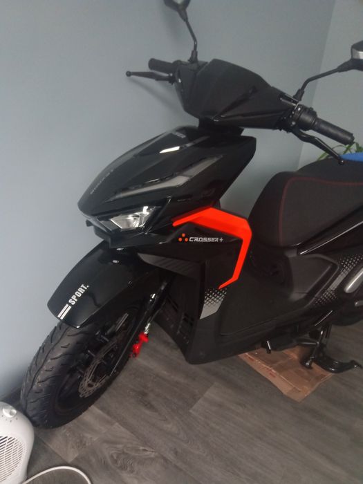 Продам електроскутер