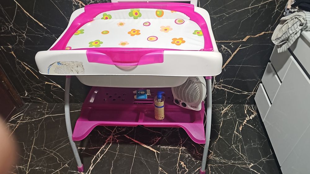 Banheira com trocador