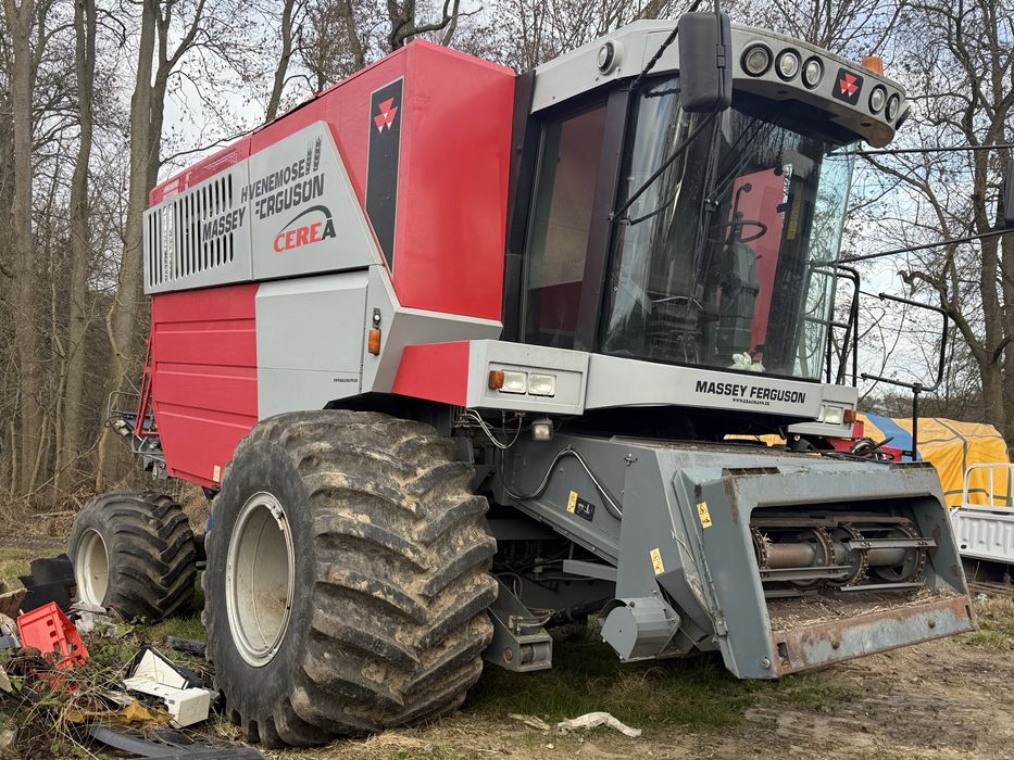 Kombajn zbożowy Massey Ferguson 7278