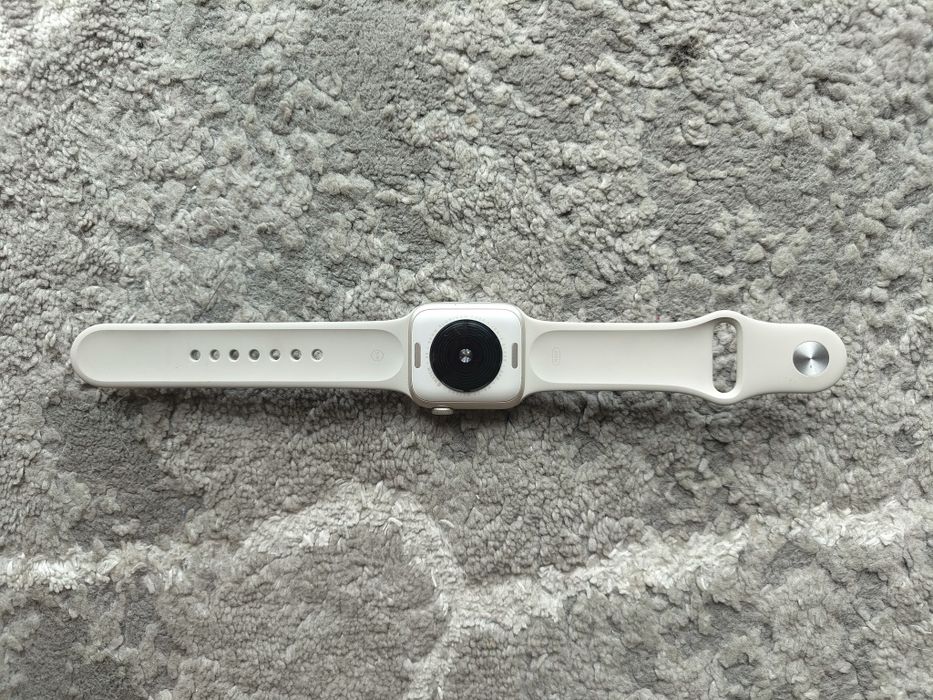 Apple Watch SE 2 GPS 40mm Starlight c/ Caixa – Gen 2