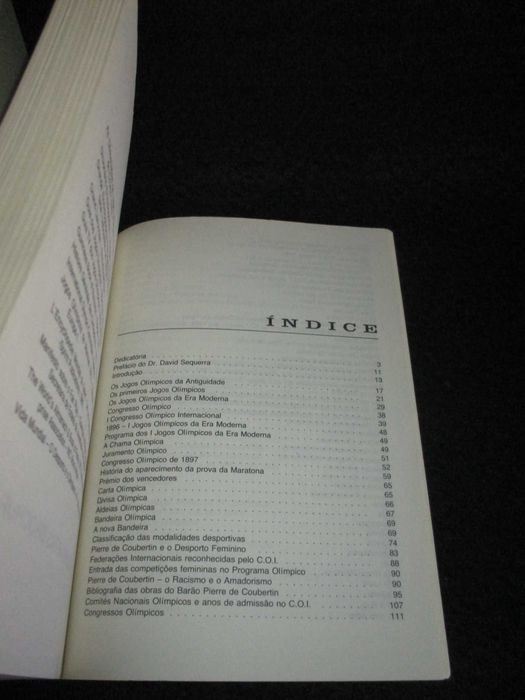 Livro Jogos Olímpicos e Olimpismo João Marreiros 1ª edição 1988
