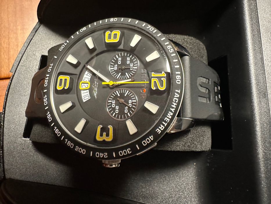 Relógio Sector no limits 400