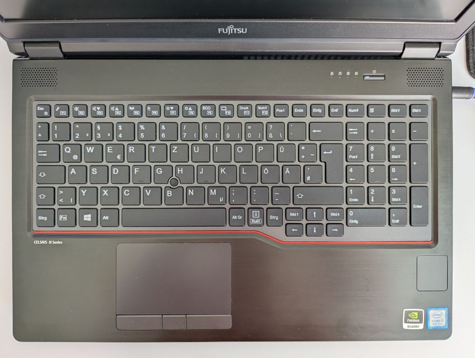 Ноутбук FUJITSU Celsius H780 (15.6"/i7-8750H/P600/32GB RAM/SSD 512GB)