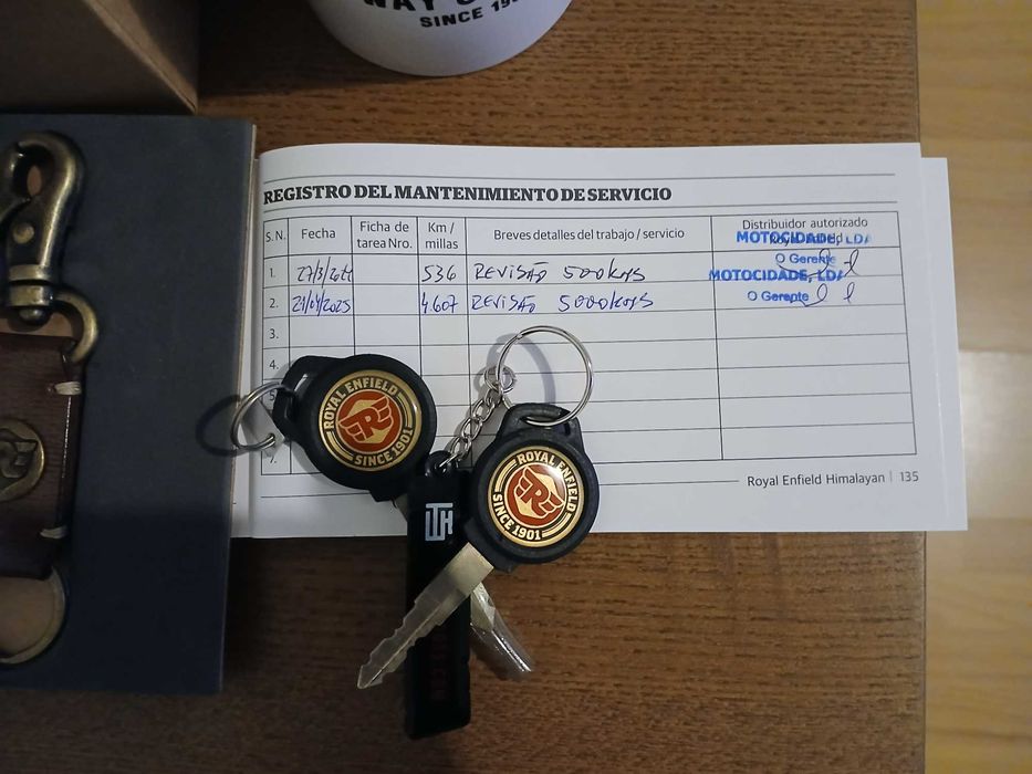 Royal Enfield Himalayan 411 - Semi Nova!