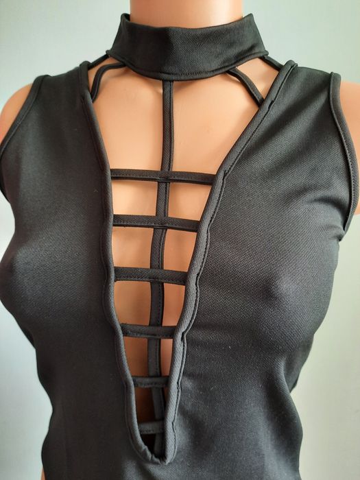 Śliczne czarne body