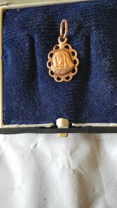 Ладанка золота божа мати