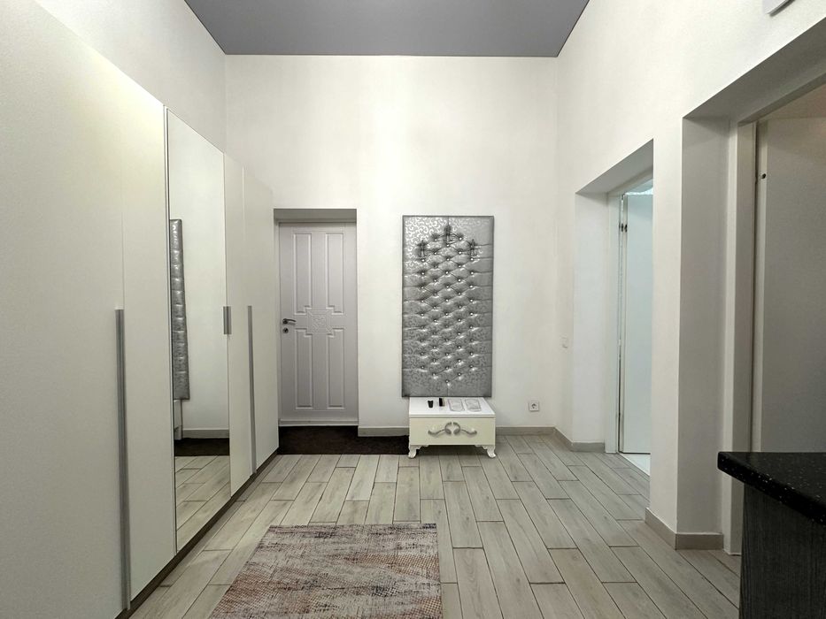 Здам подобово Апарт Готель - вул. Сковороди, 56  "The Beaumonde"