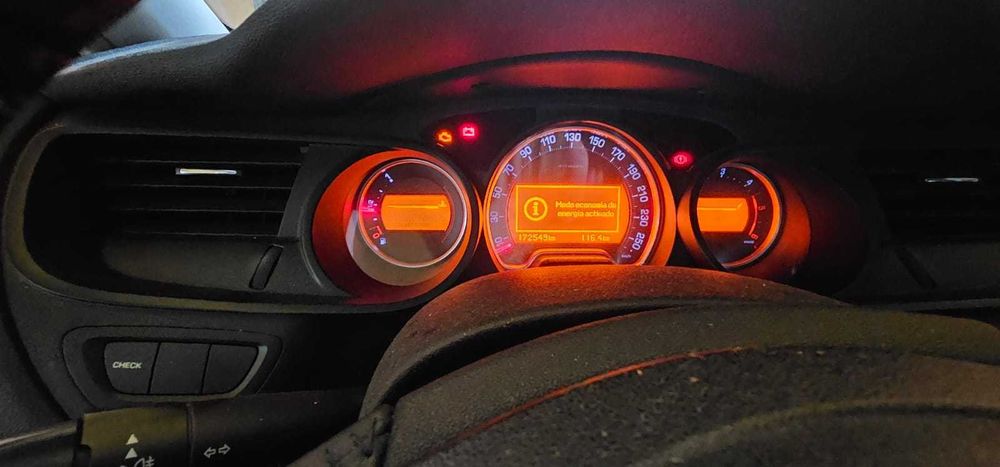 Citroën C5 1.6 – 2008 – 173.000 km – Cinza