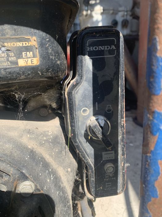 Продам асинхронний бензогенератор GEKO 4500 ed-a/hhba