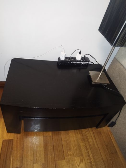 Cama + Cabeceira + Mesa de Cabeceira