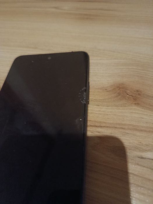 Realme C55 256GB 8GB 2 letnie - cena do negocjacji