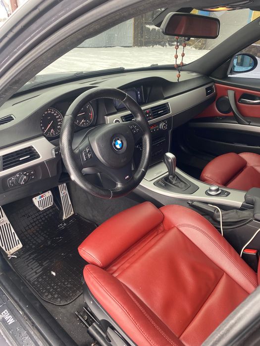 Продам BMW е90 рест