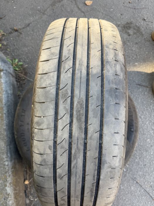 Шина Goodyear 215/55 R18