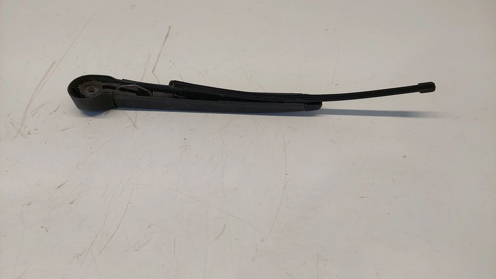 Haste / braço de escova limpa vidros trás VOLKSWAGEN Golf VII Variant