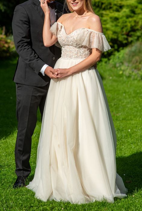 Suknia ślubna, rękawy a'la hiszpanka. Rozmiar S + welon GRATIS!