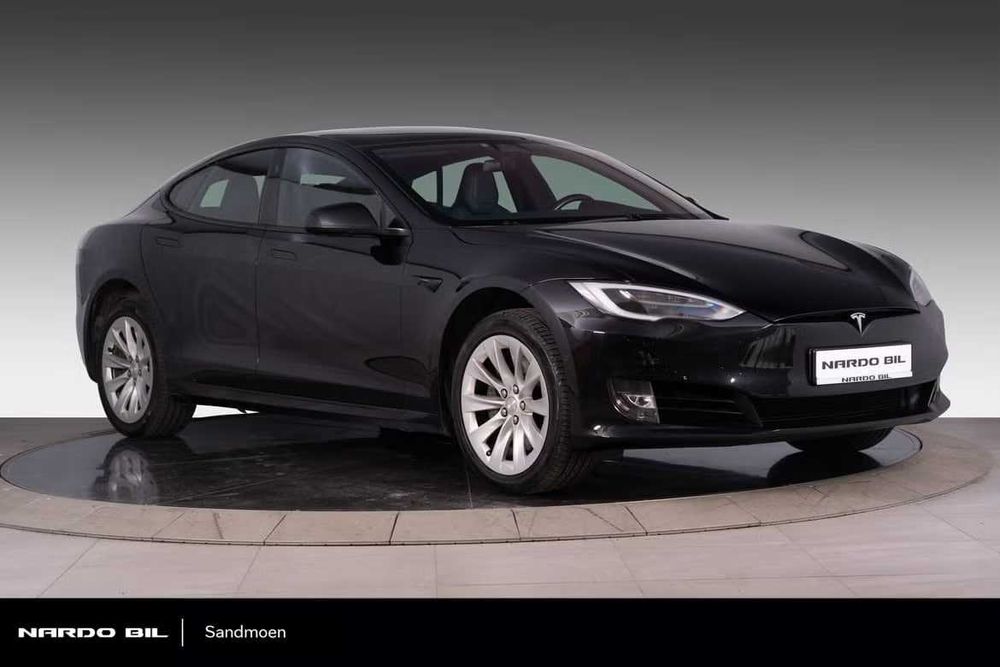 Tesla Model S 100D 2018 року з Європи