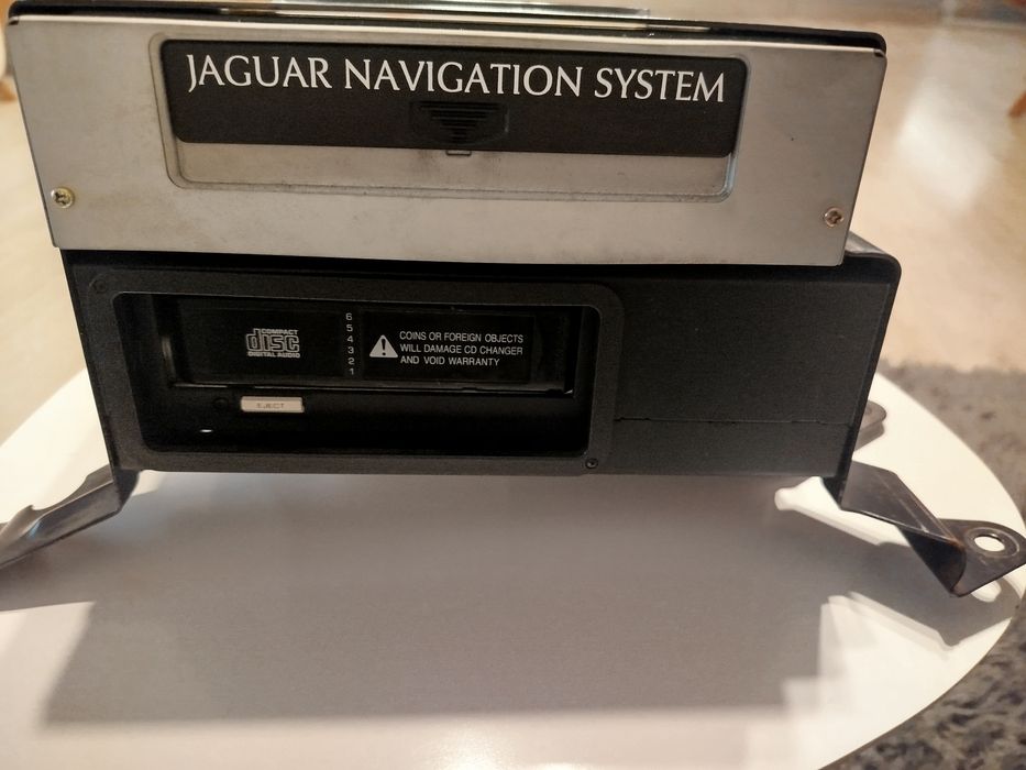 Czytnik nawigacji zmieniarka CD jaguar S-type