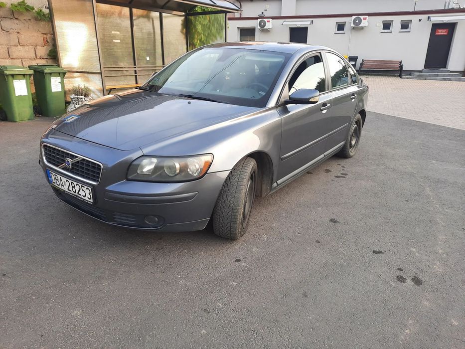 Volvo S40