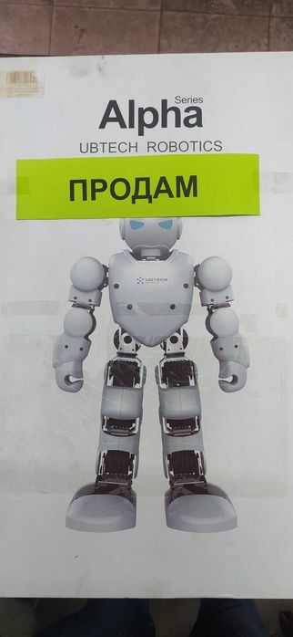 Робот програмуємий  UBTECH ALPHA 1PRO бу