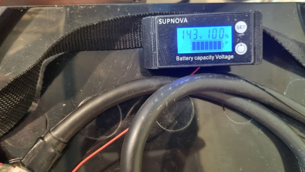 UPS Volt Polska  Sinus pro 2200e 800e  3x akumulator  100ah komplet ko