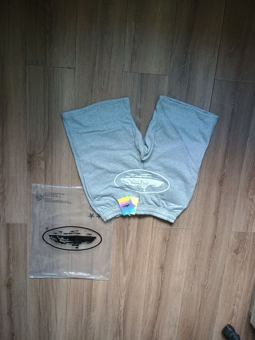 Spodenki Corteiz szare