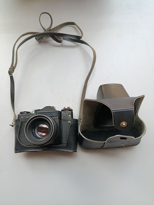 Продам фотоапарат зеніт ET