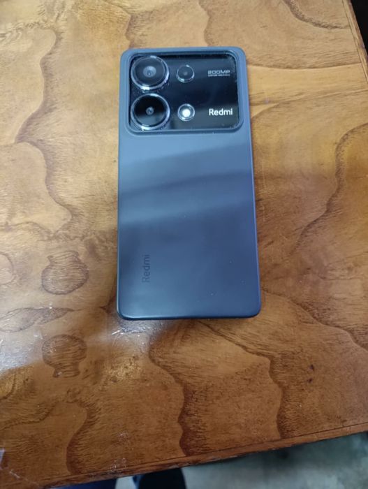 Troco Xiaomi redmi 13 pro como novo com caixa e carregador