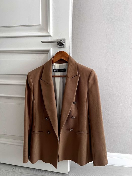 Піджак ZARA ХС (в гарному стані)