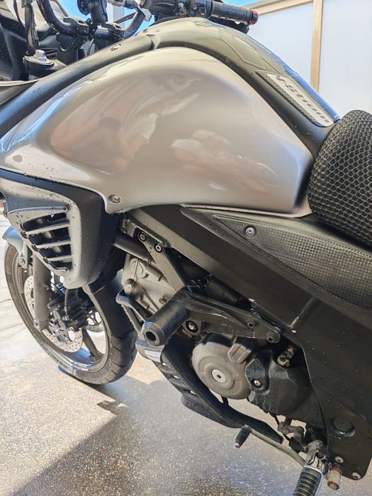Moto Suzuki V-Strom