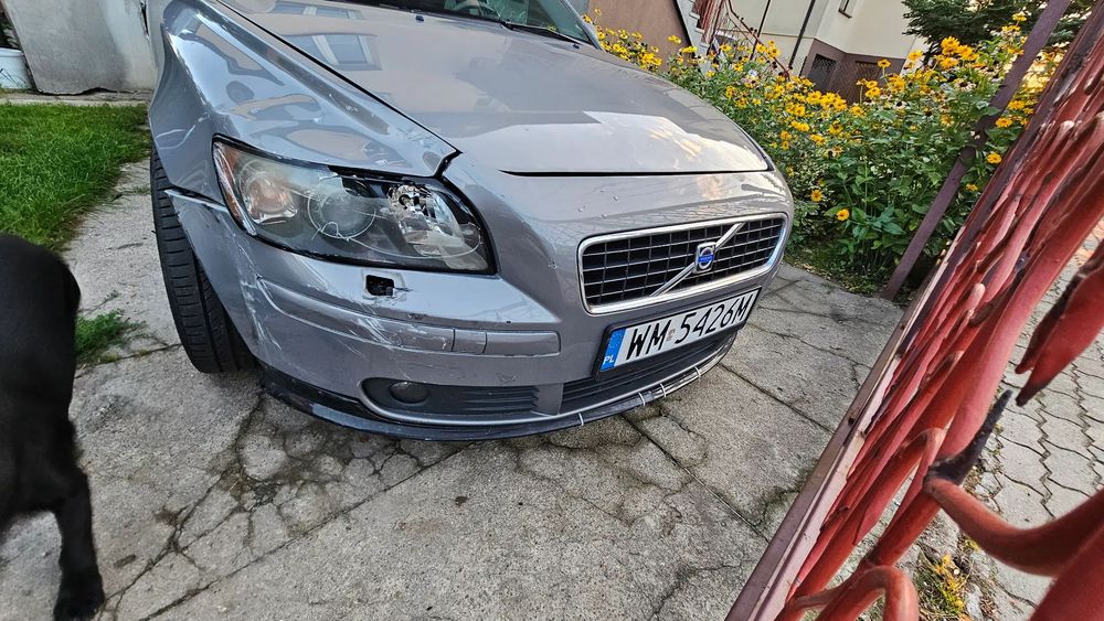 Volvo S40