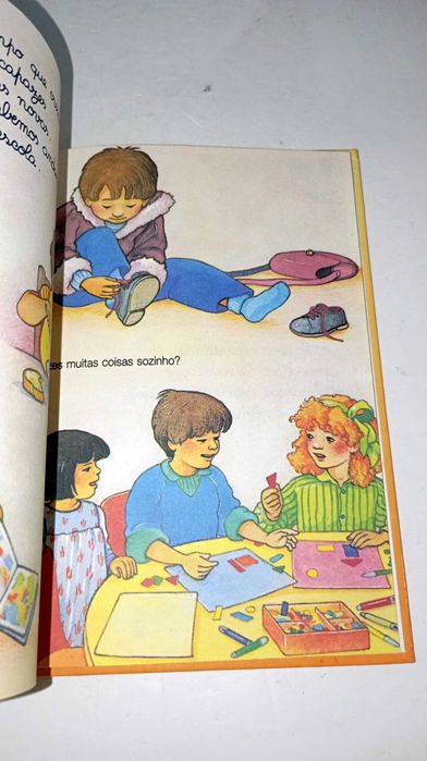 Como é que eu cresço? Pequena enciclopédia dos 4 aos 7 anos