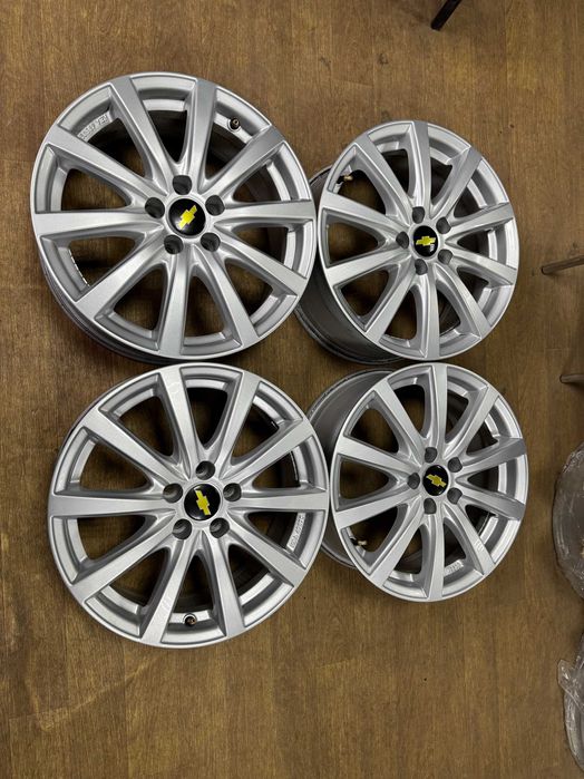 Диски 5 105 R17 Platin ET38 7J Dia 56.6