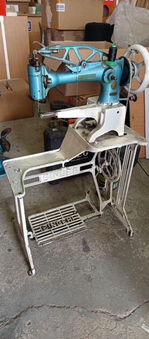 Máquina conserteira, SINGER