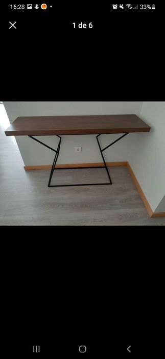 Consola para entrada, ou mesa de apoio