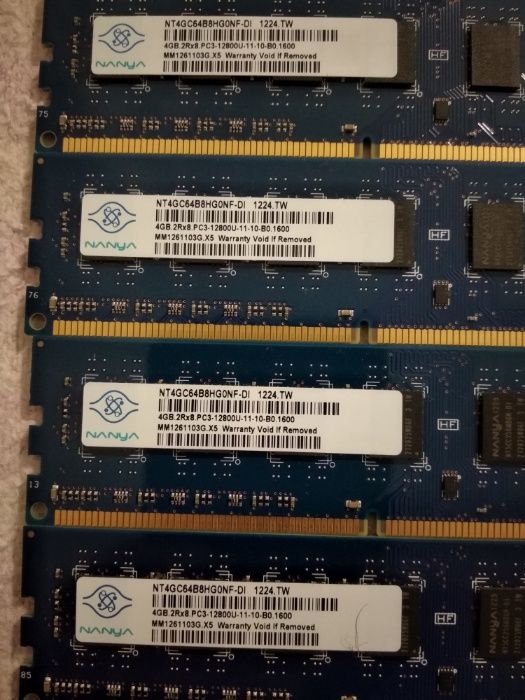 Оперативная память 4GB DDR3-1333/1600 Mhz PC3-10600U/12800U Intel/AMD